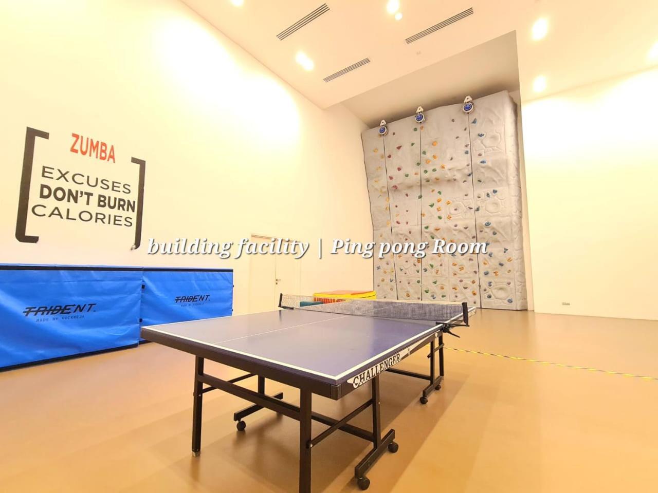 M City Service Suite Klcc 吉隆坡 外观 照片